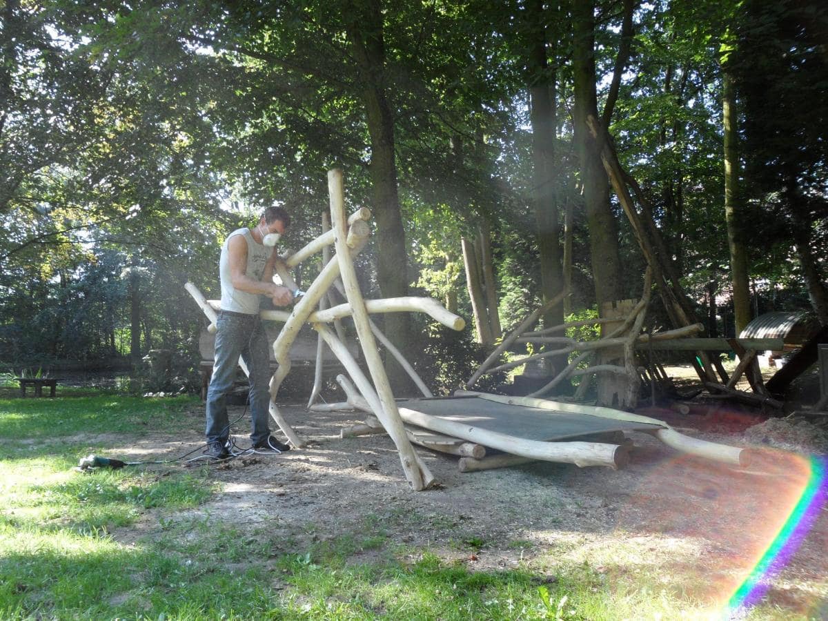 Werken aan het project